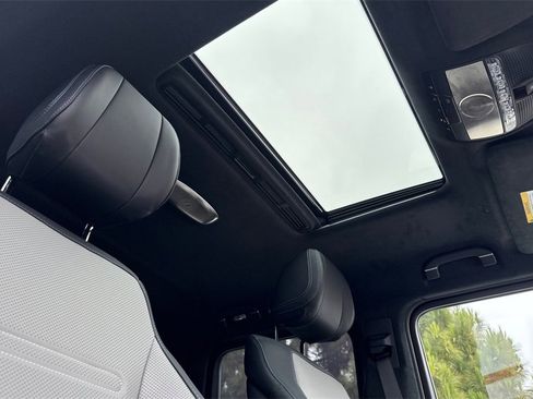 New 2025 Mercedes-Benz G 580 w/ EQ Technology image 17