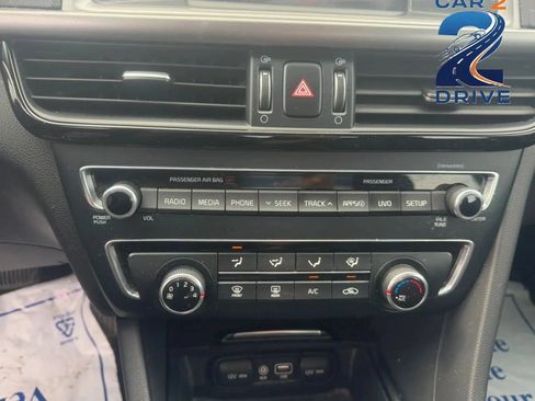 Used 2018 Kia Optima LX FWD image 19