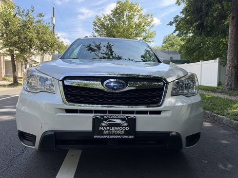 Used 2014 Subaru Forester 2.5i Premium w/ Popular Package #1 AWD/4WD image 3