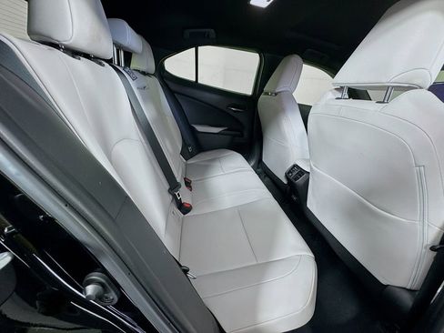 Used 2025 Lexus UX 300h FWD w/ Cold Area Package image 33