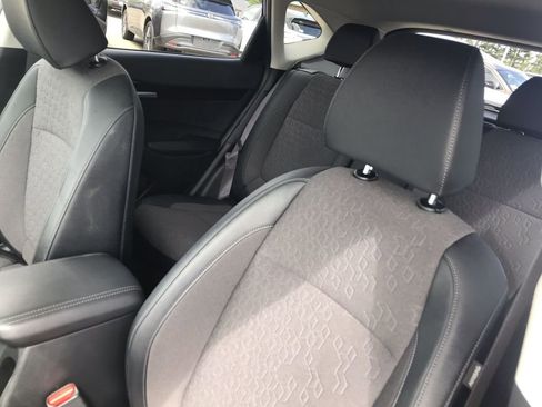 Used 2026 Kia Seltos S FWD image 11