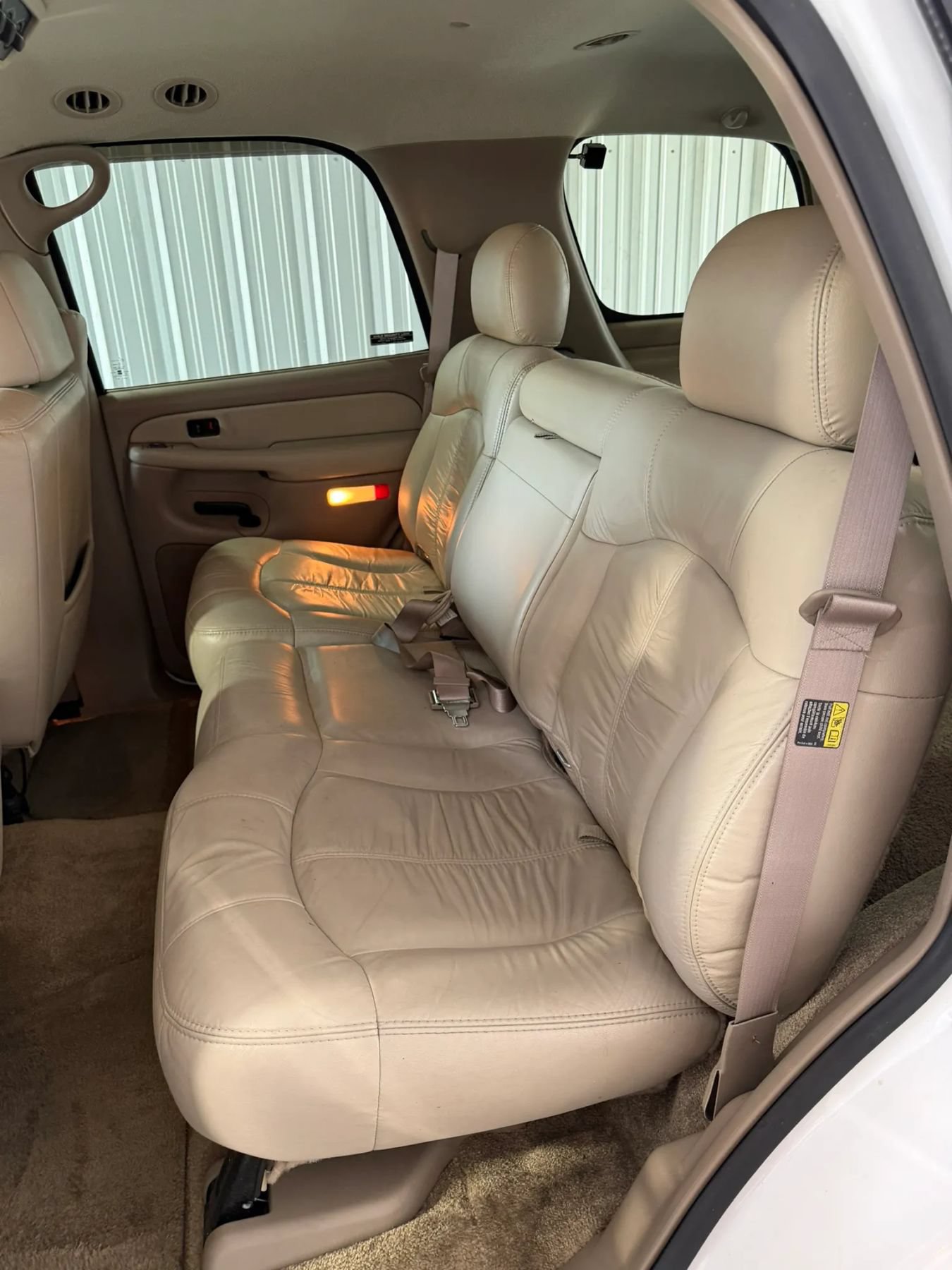 Used 2002 Chevrolet Tahoe LT RWD image 17