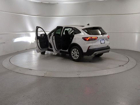 New 2026 Ford Escape Active image 10