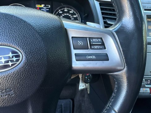 Used 2014 Subaru Outback 3.6R Limited w/ Moonroof Package AWD/4WD image 16