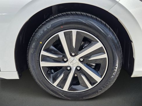 Used 2023 Honda Civic LX image 9