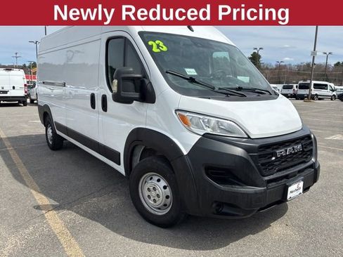 Used 2023 RAM ProMaster 2500 FWD image 1
