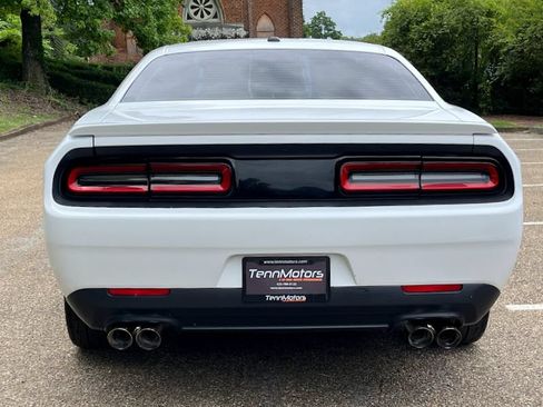 Used 2015 Dodge Challenger R/T w/ Quick Order Package 22B R/T RWD image 20