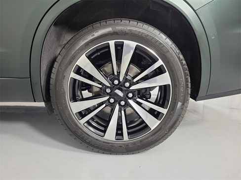 Certified 2023 Cadillac XT6 Premium Luxury w/ Technology Package image 10