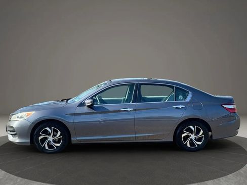 Used 2017 Honda Accord LX image 3