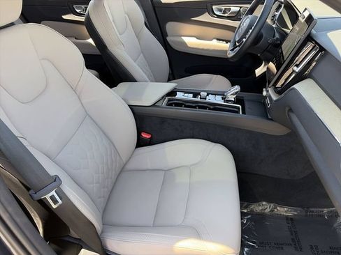 Certified 2026 Volvo XC60 B5 Plus AWD/4WD image 11