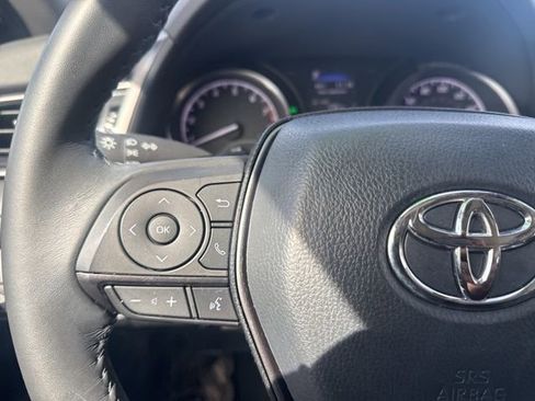 Used 2024 Toyota Camry SE w/ Convenience Package image 14