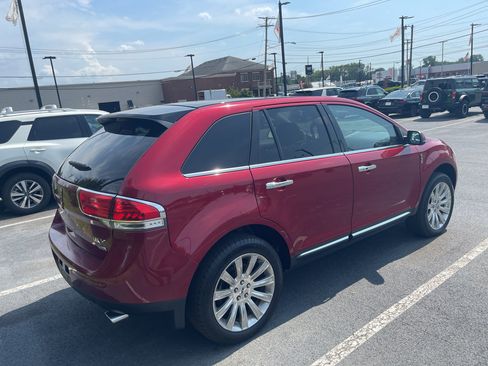 Used 2013 Lincoln MKX AWD image 5