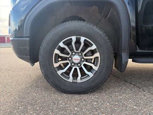 Used 2022 GMC Sierra 1500 AT4 w/ AT4 Carbonpro Edition AWD/4WD image 25