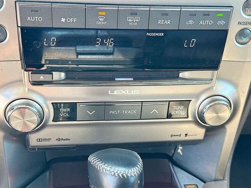 Used 2017 Lexus GX 460 image 16