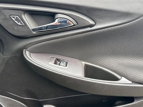 Used 2023 Chevrolet Malibu LT image 21