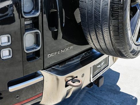 Used 2021 Land Rover Defender 110 X AWD/4WD image 7
