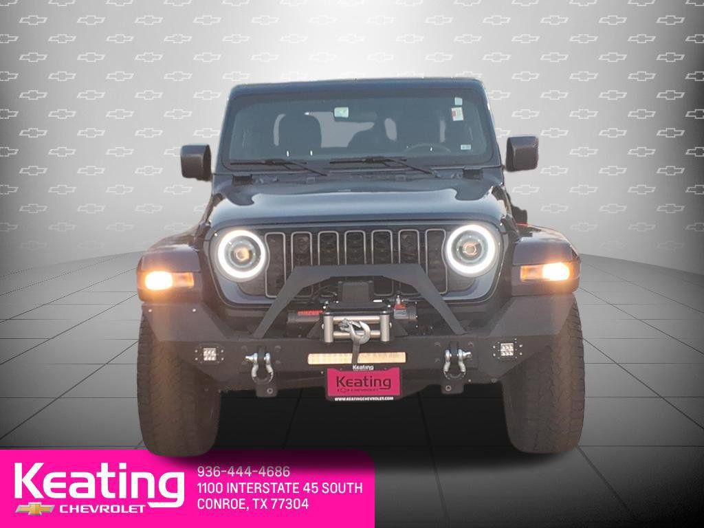 Used 2025 Jeep Gladiator Sport AWD/4WD image 4