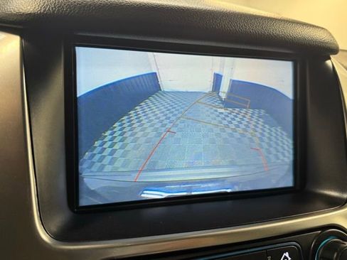 Used 2019 Chevrolet Tahoe LT w/ RST Edition image 22