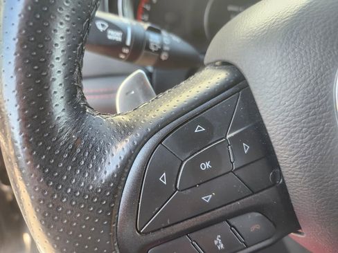 Used 2024 Dodge Durango GT image 11