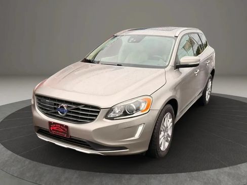 Used 2015 Volvo XC60 T5 Platinum AWD/4WD image 1