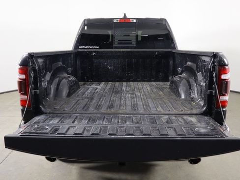 Used 2022 RAM 1500 Laramie AWD/4WD image 17