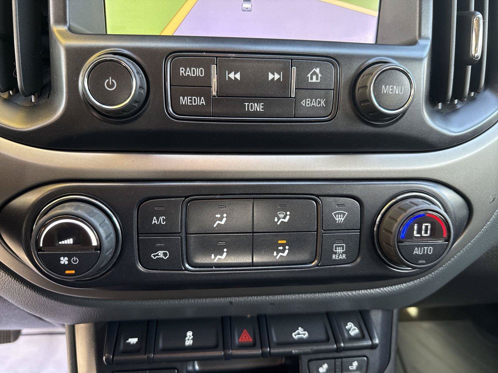 Used 2015 Chevrolet Colorado Z71 AWD/4WD image 20