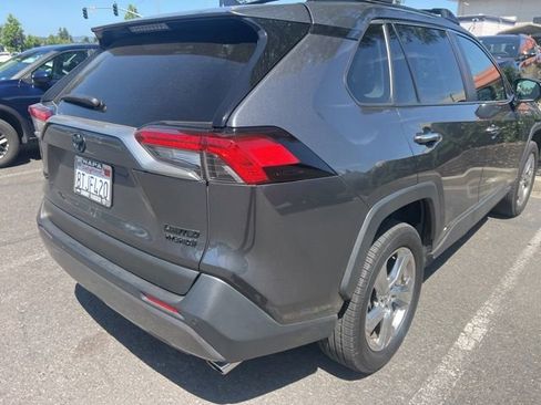Used 2021 Toyota RAV4 Limited AWD/4WD image 20