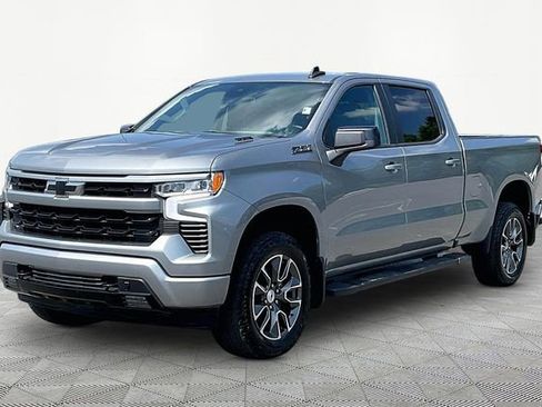 Used 2024 Chevrolet Silverado 1500 RST w/ Convenience Package II AWD/4WD image 3