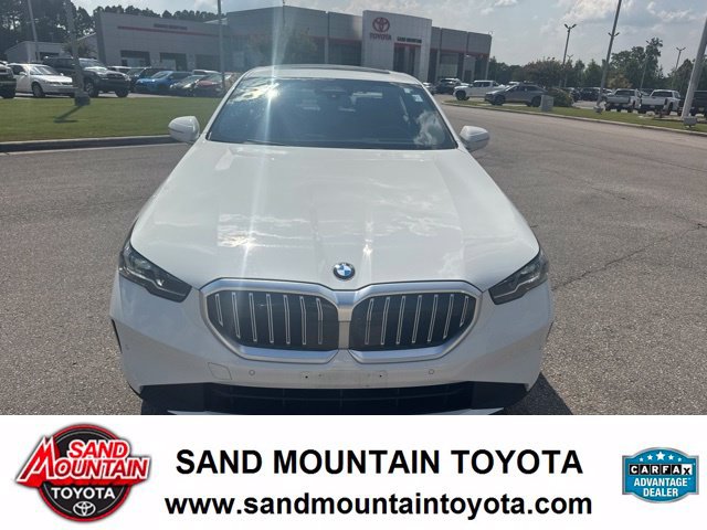 Used 2026 BMW 530i RWD image 8