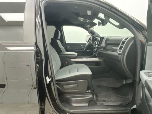 Used 2021 RAM 1500 Big Horn image 12