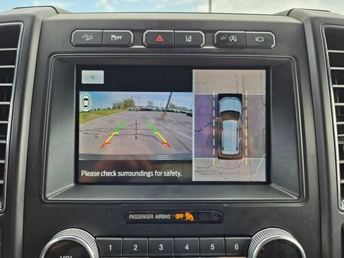 Used 2020 Ford Expedition Limited w/ Equipment Group 302A AWD/4WD image 23