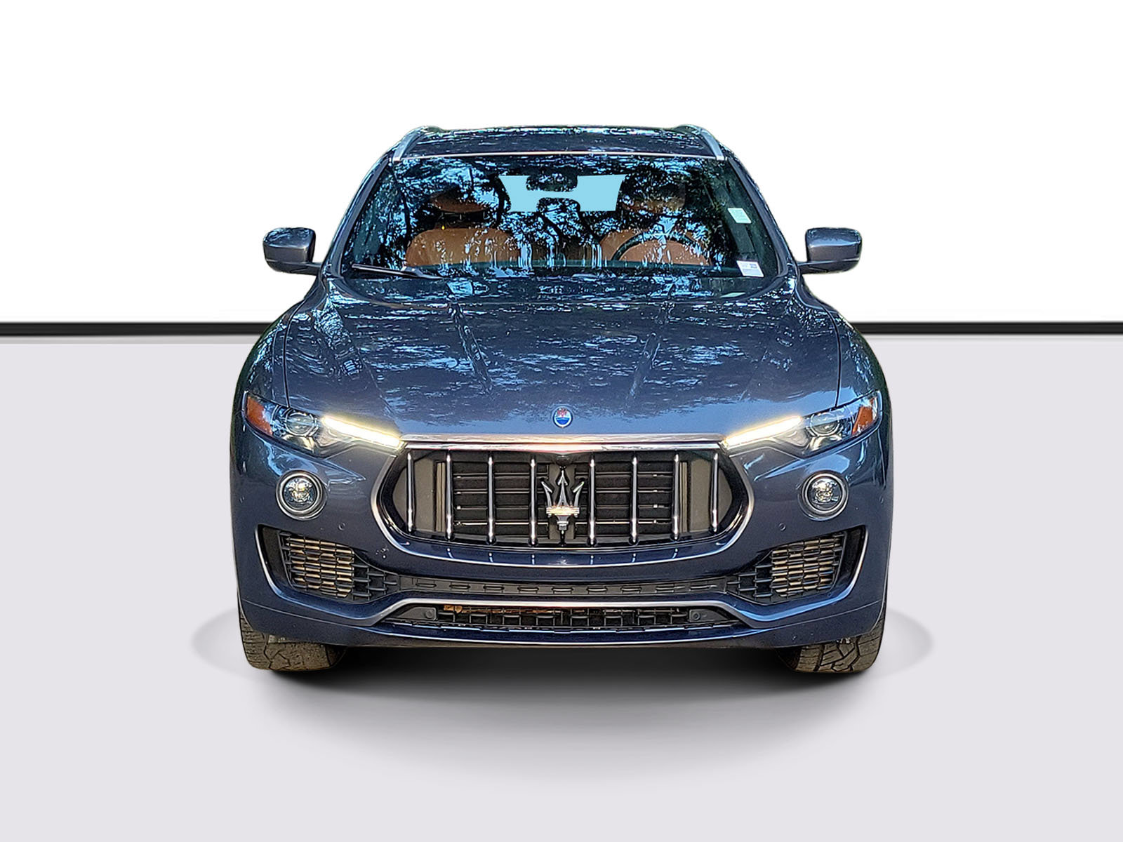 Used 2021 Maserati Levante AWD/4WD image 3