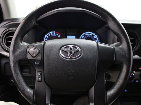 Used 2016 Toyota Tacoma SR w/ Towing Package image 29