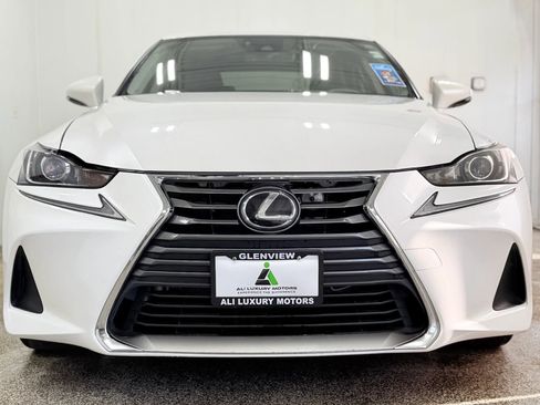 Used 2018 Lexus IS 300 AWD w/ Comfort Package image 2