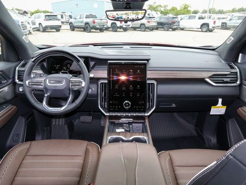 New 2026 GMC Acadia Denali Ultimate w/ LPO, Floor Liner Package AWD/4WD image 15