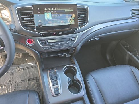 Used 2022 Honda Pilot EX-L image 22