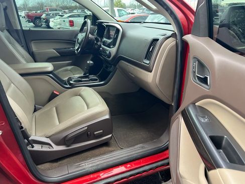 Used 2015 GMC Canyon SLT w/ Driver Alert Package image 10