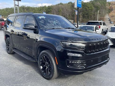 Used 2024 Jeep Wagoneer Series II image 6