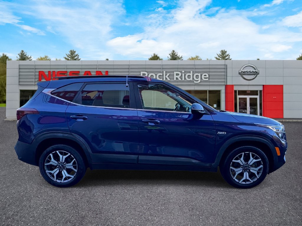 Used 2021 Kia Seltos EX AWD/4WD image 7