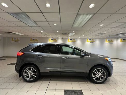 Used 2023 Ford Edge Titanium w/ Class II Trailer Tow Package AWD/4WD image 3