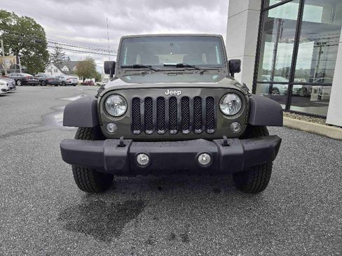 Used 2016 Jeep Wrangler Unlimited Sport w/ Connectivity Group image 8