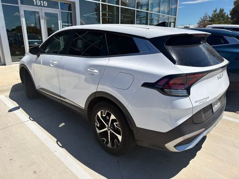 Certified 2024 Kia Sportage EX FWD image 4