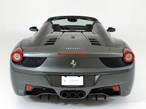 Certified 2013 Ferrari 458 Spider RWD image 35