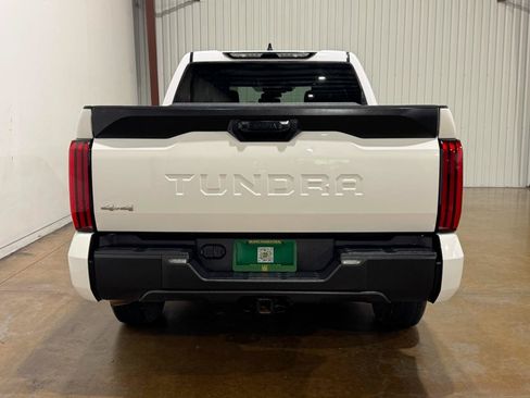 Used 2022 Toyota Tundra SR5 AWD/4WD image 7