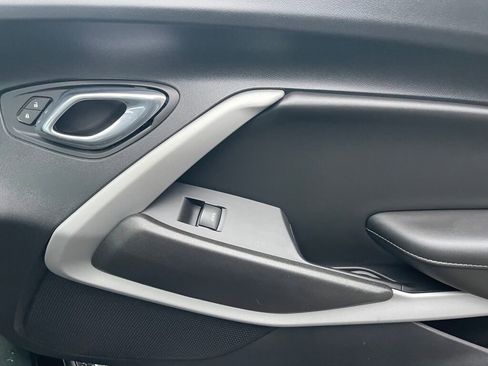 Used 2020 Chevrolet Camaro SS image 22