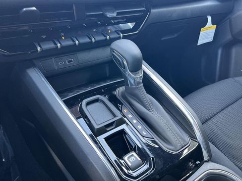 New 2026 GMC Canyon Elevation image 21