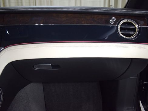 Used 2020 Bentley Continental GT AWD/4WD image 24