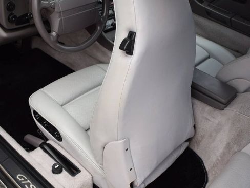 Used 1993 Porsche 928 GTS RWD image 42