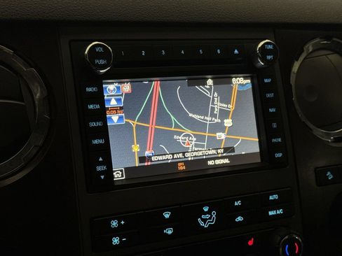 Used 2012 Ford F250 Lariat w/ Lariat Ultimate Pkg AWD/4WD image 15