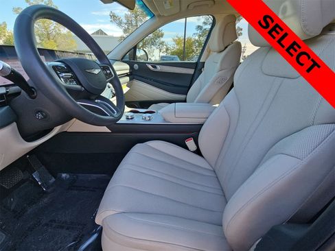 Used 2025 Genesis GV80 2.5T Select image 15